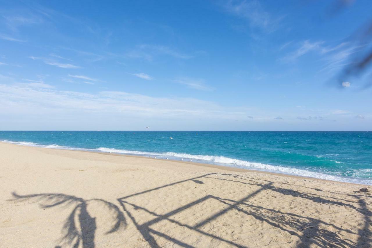 Homeholidaysrentals Salvador Pineda de Mar Εξωτερικό φωτογραφία